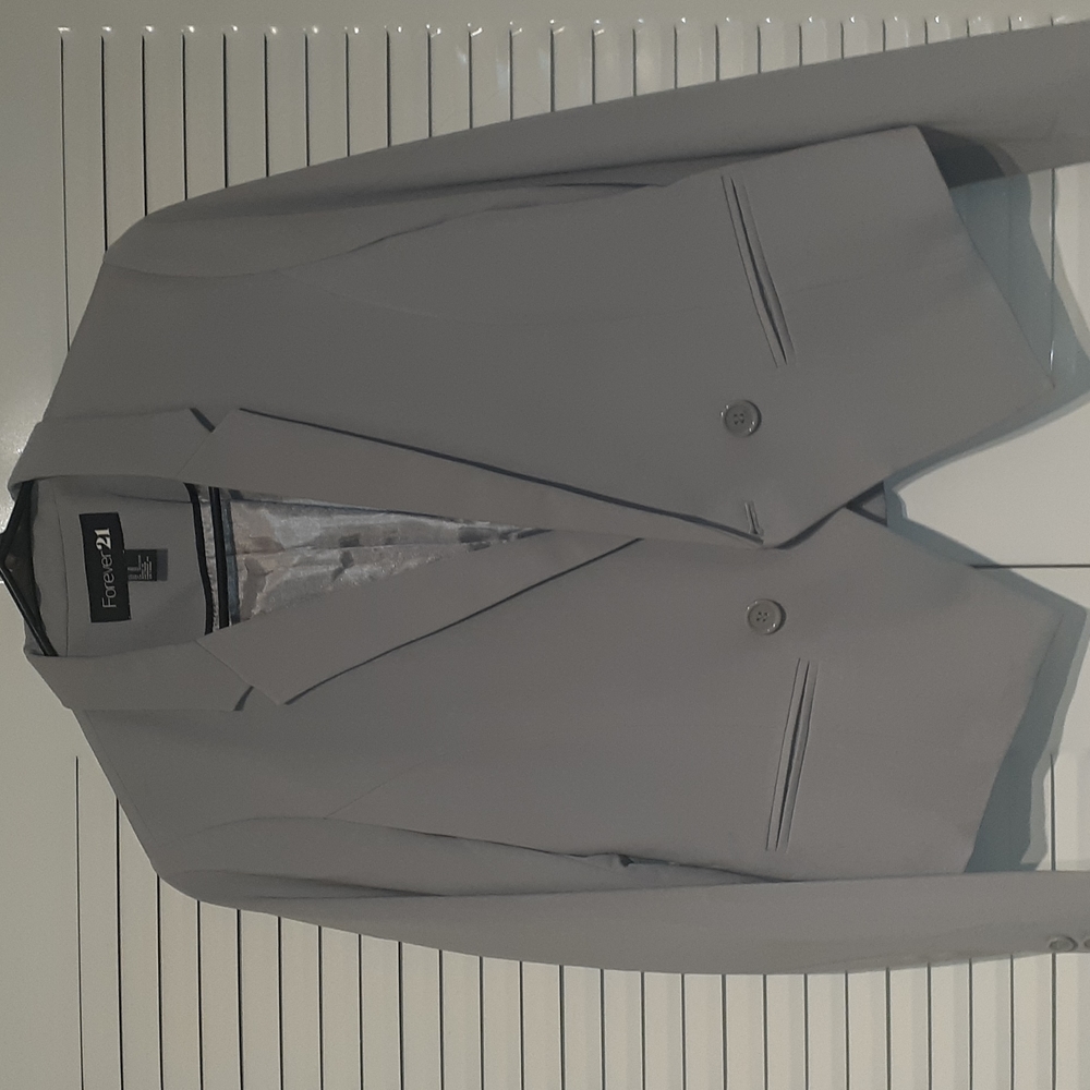 Sleek Gray blazer
